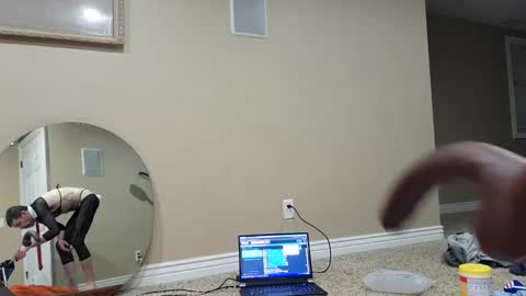 Snapshot of maxjr8008 chatting on December 28, 2024, 7:22 am maxjr8008 online show from December 28, 2024, 7:22 am