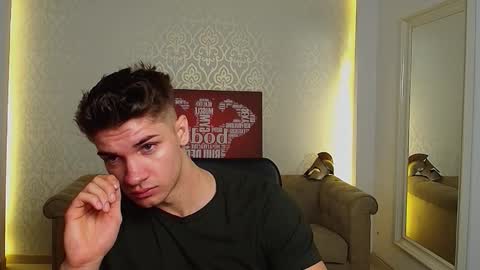 Snapshot of maxkaiden chatting on September 22, 2025, 6:04 am MaxKaiden online show from September 22, 2025, 6:04 am