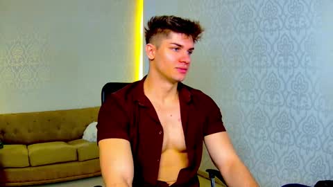 MaxKaiden online show from February 11, 2026, 6:18 am