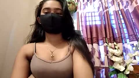 Snapshot of maxladycox chatting on November 24, 2025, 4:45 am Dorea online show from November 24, 2025, 4:45 am