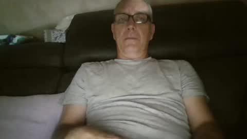Snapshot of maxou569 chatting on June 18, 2026, 4:55 pm maxou569 online show from June 18, 2026, 4:55 pm