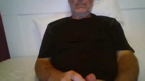 Snapshot of maxou569 chatting on July 25, 2026, 2:25 pm maxou569 online show from July 25, 2026, 2:25 pm