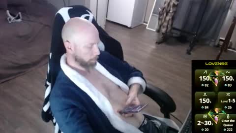 MaxRouger online show from March 1, 2026, 3:47 pm