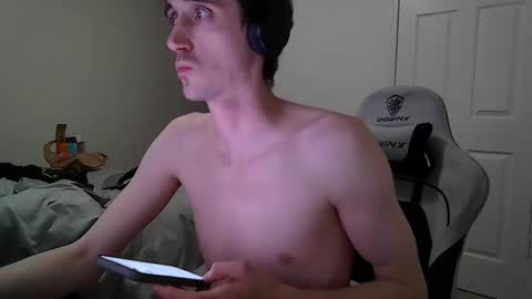 Snapshot of maxryderr chatting on November 19, 2025, 5:51 am Max Ryder online show from November 19, 2025, 5:51 am