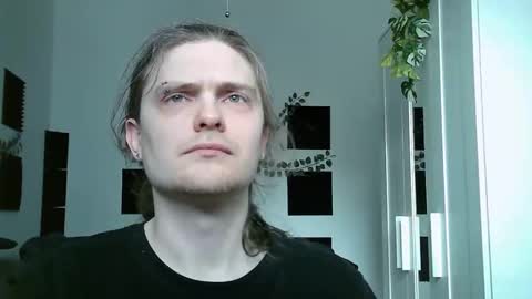 Snapshot of maxs_93 chatting on April 3, 2026, 12:36 pm maxs_93 online show from April 3, 2026, 12:36 pm