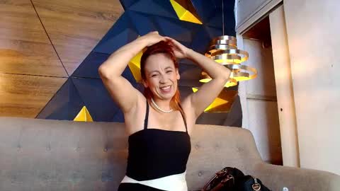 Snapshot of maxx_caprice chatting on September 19, 2025, 11:11 am gabby online show from September 19, 2025, 11:11 am