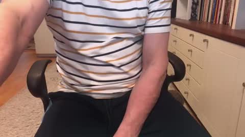 Max online show from February 19, 2026, 7:37 am