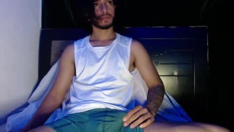 Snapshot of maxximus_10 chatting on December 29, 2024, 5:53 am maxximus_10 online show from December 29, 2024, 5:53 am