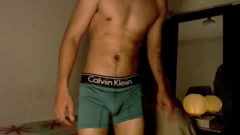 Snapshot of maxximus_10 chatting on January 10, 2025, 7:04 am maxximus_10 online show from January 10, 2025, 7:04 am