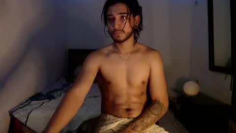 Snapshot of maxximus_10 chatting on January 29, 2025, 5:51 am maxximus_10 online show from January 29, 2025, 5:51 am