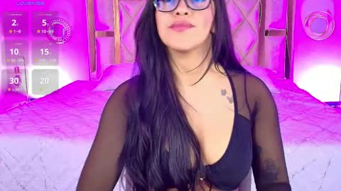 Valentina online show from June 8, 2026, 3:56 pm