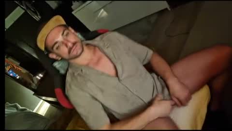 Snapshot of maxxxhard_ chatting on June 15, 2026, 10:01 pm maxxxhard_ online show from June 15, 2026, 10:01 pm