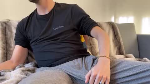 MaxXxurbate online show from December 15, 2024, 12:49 pm