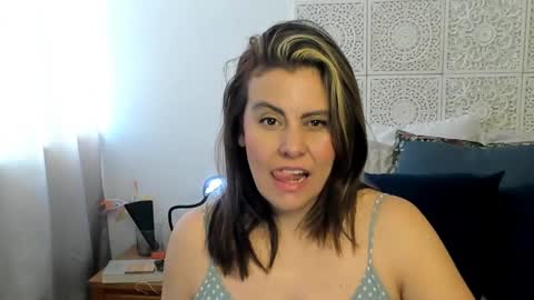 Snapshot of maxzy_star chatting on December 28, 2024, 3:26 pm Victoria online show from December 28, 2024, 3:26 pm