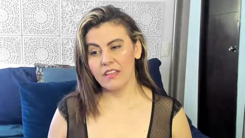 Snapshot of maxzy_star chatting on February 1, 2025, 4:44 pm Victoria online show from February 1, 2025, 4:44 pm