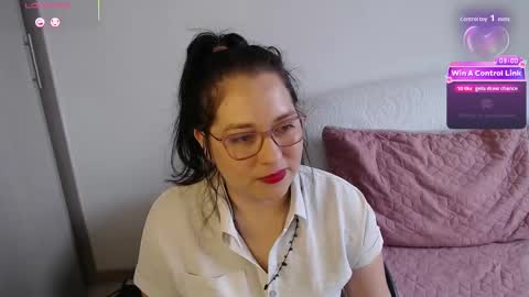 May online show from March 25, 2026, 8:48 pm