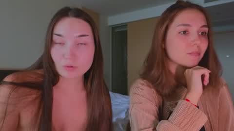 Dani and May online show from August 7, 2026, 10:17 am