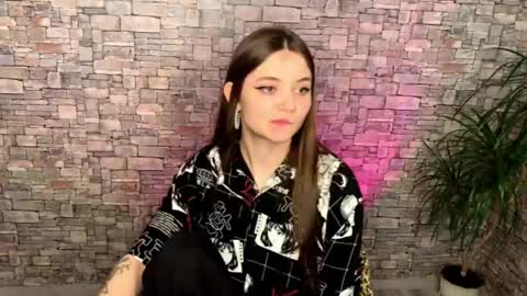 may online show from April 27, 2026, 2:15 pm
