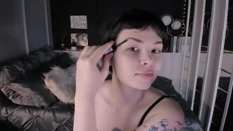 Snapshot of maya___muse chatting on July 31, 2026, 2:16 pm Maya online show from July 31, 2026, 2:16 pm