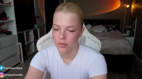 Maya online show from April 27, 2026, 3:26 am