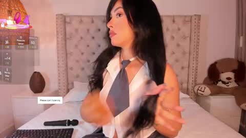 Maya online show from October 12, 2025, 3:49 am