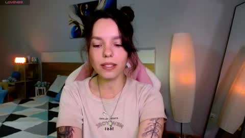 Snapshot of maya_hansen chatting on July 4, 2026, 2:51 am MAYA online show from July 4, 2026, 2:51 am