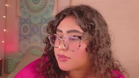 Snapshot of maya_house chatting on July 7, 2026, 6:47 am maya_house online show from July 7, 2026, 6:47 am