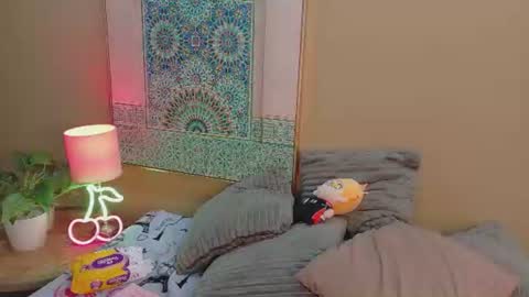 Snapshot of maya_house chatting on July 16, 2026, 3:34 am maya_house online show from July 16, 2026, 3:34 am