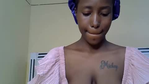 maya_melody online show from February 2, 2026, 2:49 pm