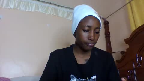Snapshot of maya_melody chatting on May 24, 2026, 5:29 pm maya_melody online show from May 24, 2026, 5:29 pm