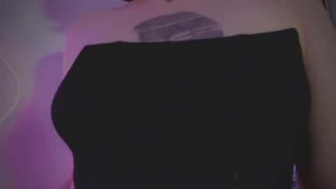 Snapshot of maya_muse chatting on January 25, 2025, 12:16 pm Woman online show from January 25, 2025, 12:16 pm