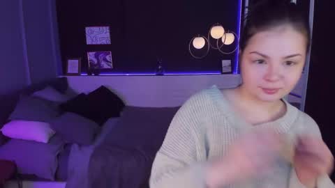 Snapshot of maya_muse chatting on February 15, 2025, 2:00 pm Woman online show from February 15, 2025, 2:00 pm