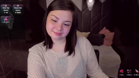 Snapshot of maya_muse chatting on March 5, 2025, 6:12 pm Woman online show from March 5, 2025, 6:12 pm