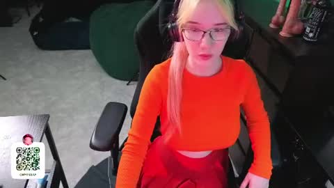Maya Viola online show from July 2, 2026, 6:19 am