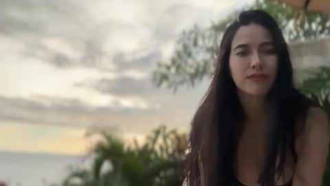 Snapshot of mayaandalex123 chatting on November 15, 2025, 9:39 am Maya and Alex online show from November 15, 2025, 9:39 am