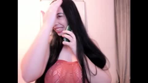 mayaduval online show from November 13, 2025, 9:14 pm