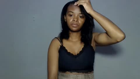 mayalabelle online show from March 18, 2026, 1:09 am