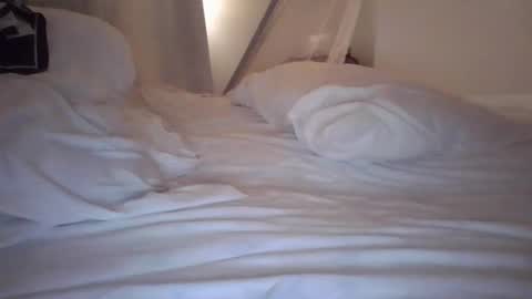 mayan online show from September 27, 2025, 2:55 pm