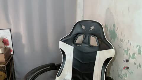 mayasally_ online show from August 7, 2026, 8:49 am