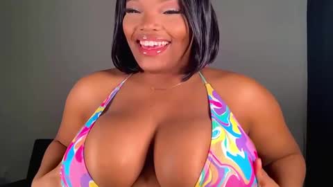 Snapshot of maybabi chatting on December 15, 2024, 2:16 pm MayBabi online show from December 15, 2024, 2:16 pm