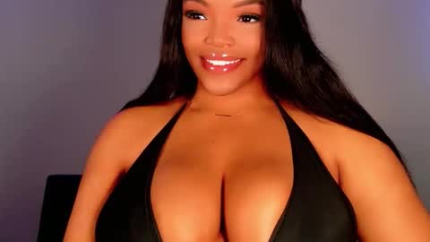 Snapshot of maybabi chatting on November 28, 2025, 1:03 pm MayBabi online show from November 28, 2025, 1:03 pm