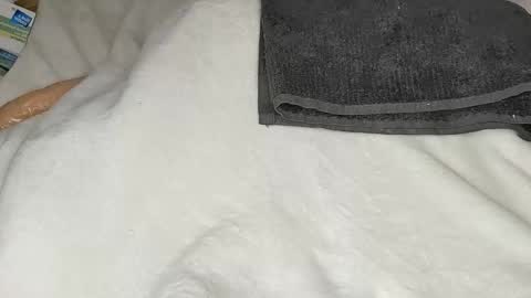 Snapshot of maybeanal chatting on November 29, 2025, 2:47 am maybeanal online show from November 29, 2025, 2:47 am