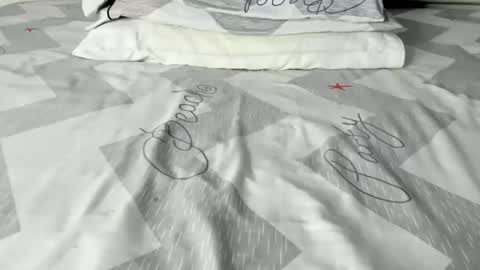 Snapshot of maybelline_666 chatting on October 17, 2025, 8:22 pm Maybelline69 online show from October 17, 2025, 8:22 pm