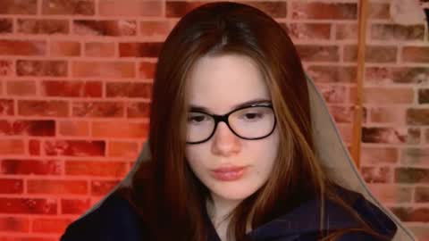 maybloom_ online show from February 12, 2026, 6:30 am