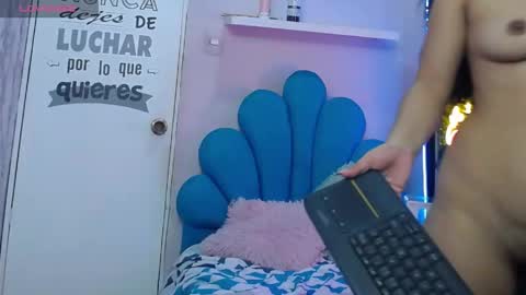 Maylin  online show from April 30, 2026, 9:19 pm