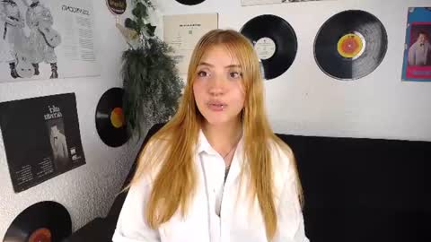 Maylin Skye online show from July 21, 2026, 8:55 pm