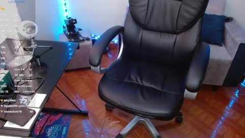 Mayle kan online show from April 26, 2026, 8:39 pm