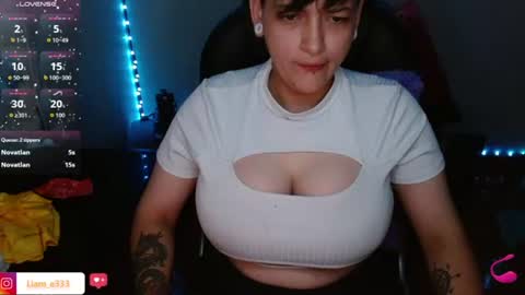 Snapshot of maylyy_kan chatting on July 30, 2026, 1:26 am Mayle kan online show from July 30, 2026, 1:26 am