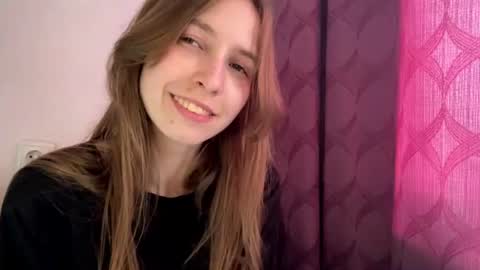 Snapshot of mayrabereznak chatting on July 21, 2026, 2:30 pm Merry online show from July 21, 2026, 2:30 pm