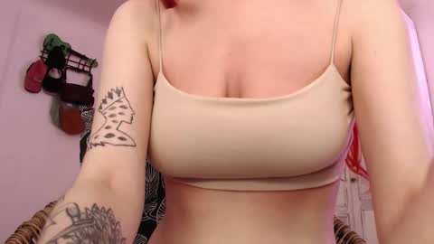 Snapshot of mayrumey chatting on February 28, 2025, 12:42 pm mayrumey online show from February 28, 2025, 12:42 pm